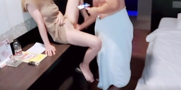 คลิปโป๊ไทย Thai AV หนังโป๊ไทย เย็ดกับแฟนคลับใน onlyfans ให้ผัวถ่ายให้ หนัง XXXX ไทย หนังเซ็ก หีสาวไทย
