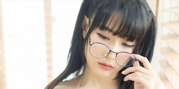 ภาพโป๊ไทย หาหี สาวไทยครึ่งญี่ปุ่น สาวแว่นใส่ชุดสุดยั่ว น่าเอาควยซอยให้ยับ หุ่นแจ่ม โคตรเด็ด ใจกล้ามาก รูปหลุดทางบ้าน 18+