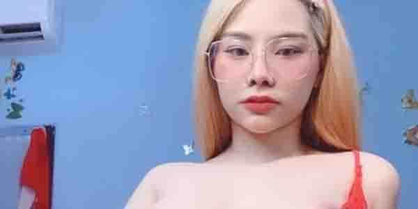 รูปสาวสวย18+ Mamemm Onlyfans นางแบบเซ็กซี่ชอบโชว์ร่องหี ที่ฮิตที่สุดในปี 2023