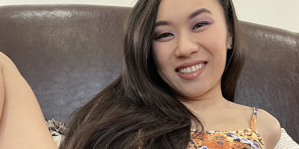 ดูหีคลิปหลุด twitter สาวหมวยSEXแตก มาแรงในออนไลน์