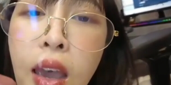 Twitter onlyfan คลิปโป๊ ห้องเชือดสาวหีใหญ่ น้ำเงี่ยนพุ่งนมน่าดูด