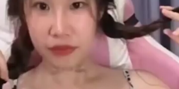 หลุดคลิปโป๊ออนไลน์ สาวหวานกระตุ๊กควยใหญ่ ดูดหีเด้ารัว